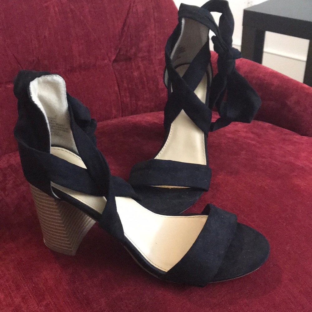 Express heels